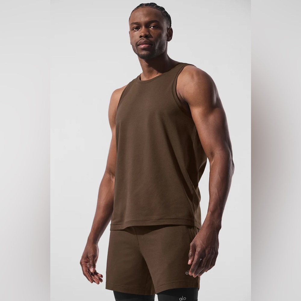 ALO Yoga Brown Men's Conquer Tank Size Medium